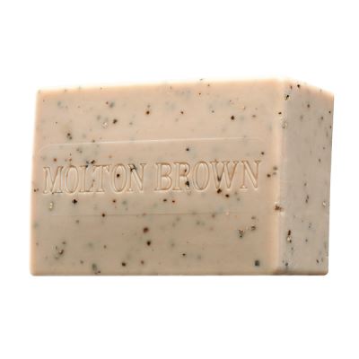 MOLTON BROWN Re-Charge Black Pepper Scrub Soap 250 gr